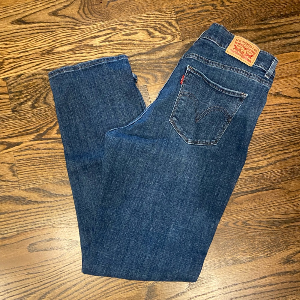 Levi’s straight leg size 10